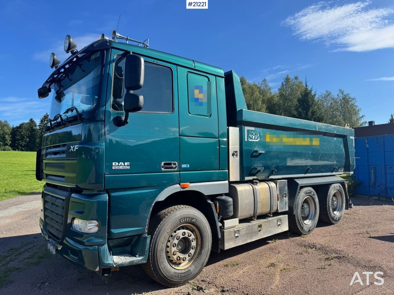 DAF XF 105.460 - Billenőplatós teherautó: 2 kép. DAF XF 105.460 - Billenőplatós teherautó: 2 kép.