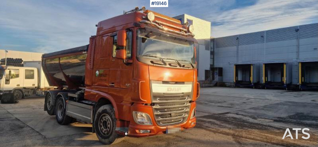 DAF XF510 - Aszfaltozó gép: 1 kép. DAF XF510 - Aszfaltozó gép: 1 kép.
