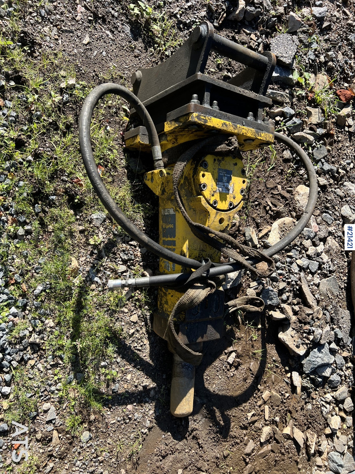 Epiroc SB452 - Hidraulikus törőfej: 1 kép. Epiroc SB452 - Hidraulikus törőfej: 1 kép.