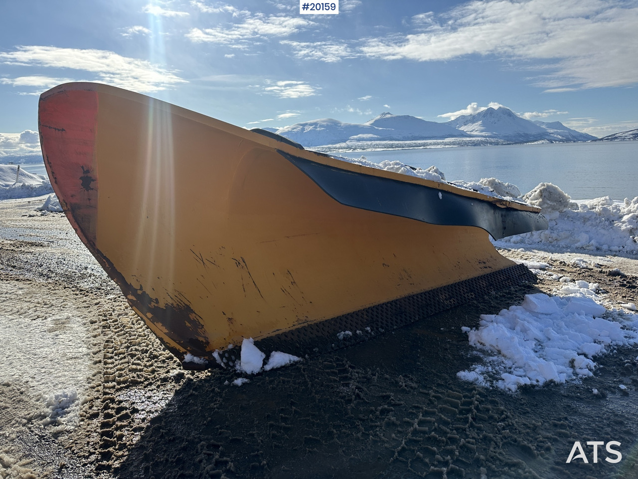 GMI LDA 265S - Hóeke: 1 kép. GMI LDA 265S - Hóeke: 1 kép.