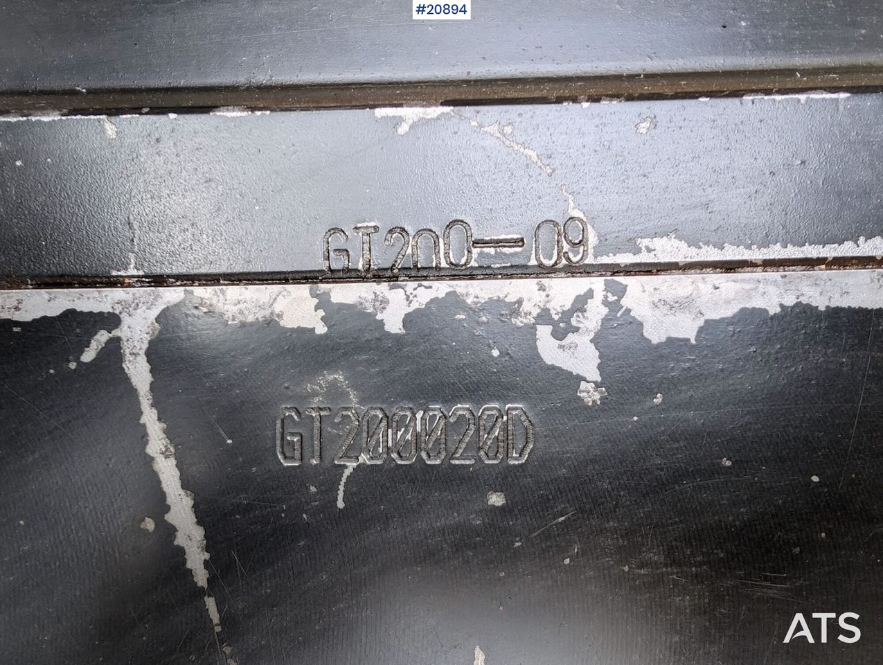 Giant GT200 - Hidraulikus törőfej - Építőipari gépek: 5 kép. Giant GT200 - Hidraulikus törőfej - Építőipari gépek: 5 kép.