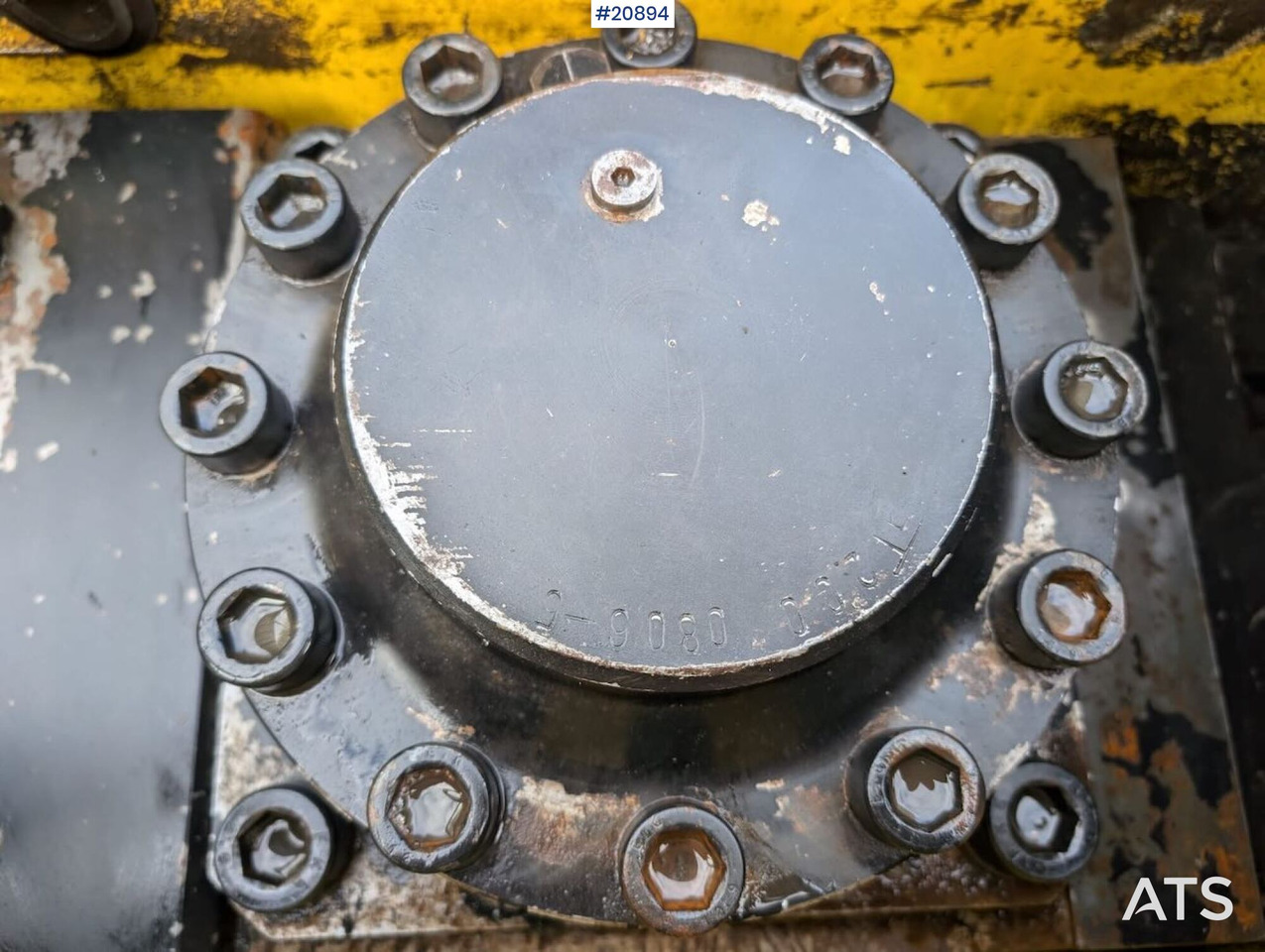 Giant GT200 - Hidraulikus törőfej - Építőipari gépek: 4 kép. Giant GT200 - Hidraulikus törőfej - Építőipari gépek: 4 kép.