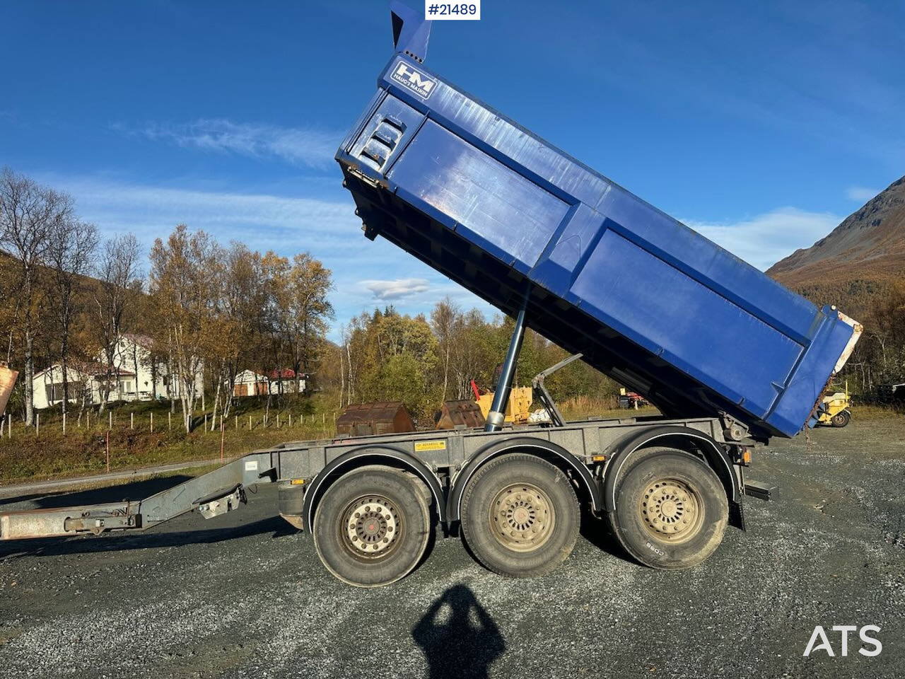 HM HM KHMD-24L trippelkjerre - Pótkocsi billenőplatós: 2 kép. HM HM KHMD-24L trippelkjerre - Pótkocsi billenőplatós: 2 kép.