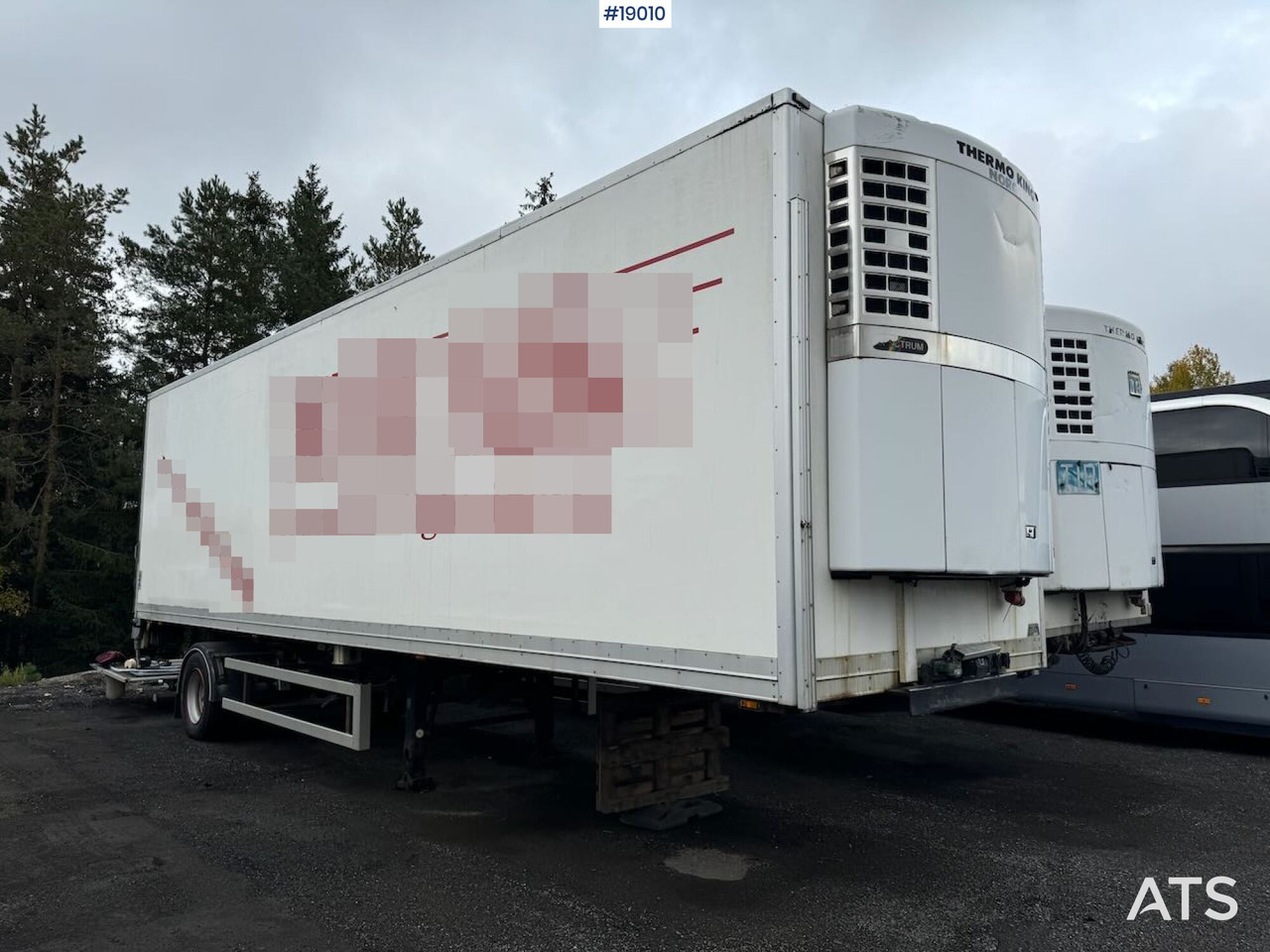 Félpótkocsi hűtős HMF skapsemi: 1 kép.