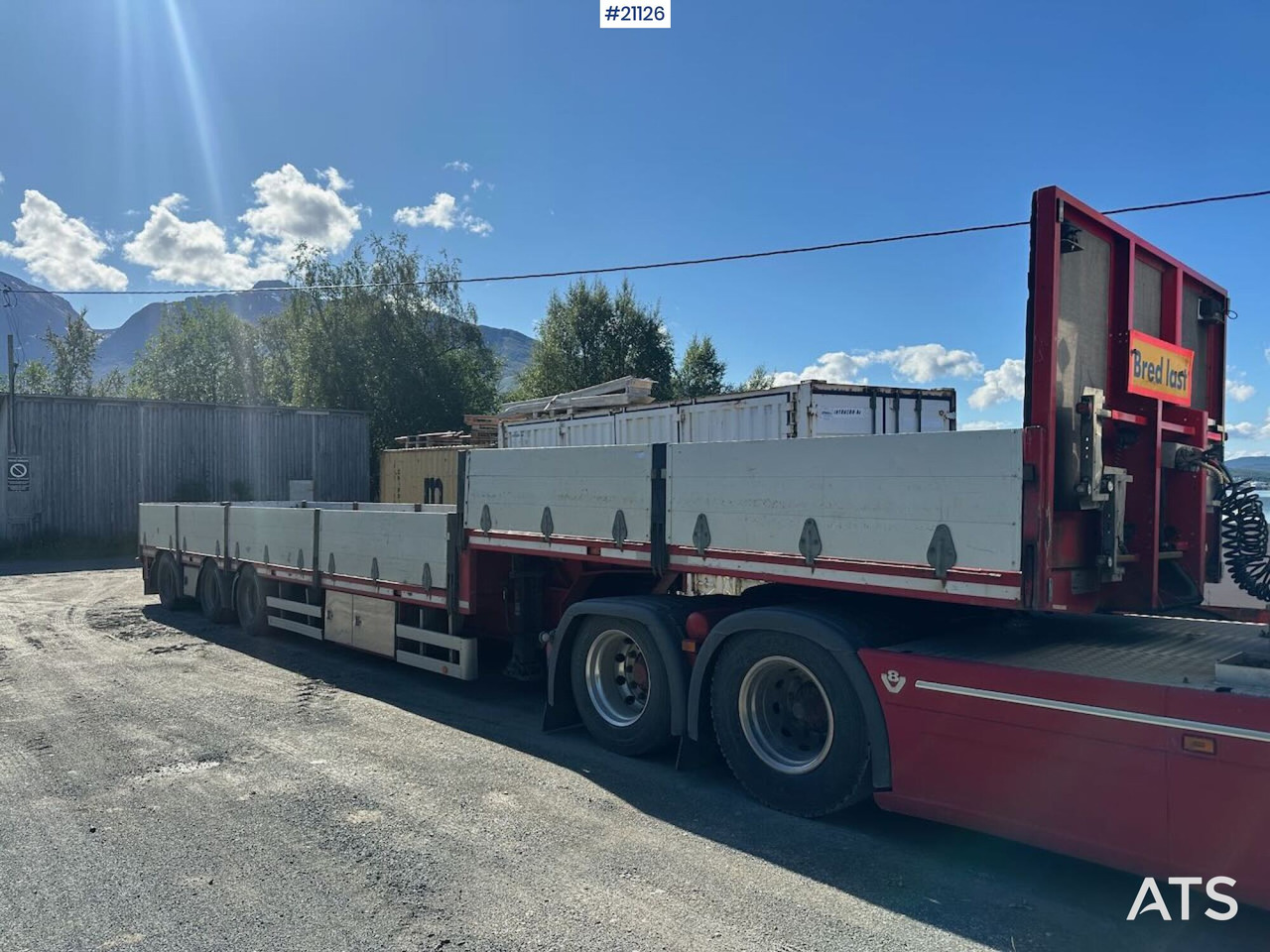 HRD jumbosemi - Platós félpótkocsi: 1 kép. HRD jumbosemi - Platós félpótkocsi: 1 kép.