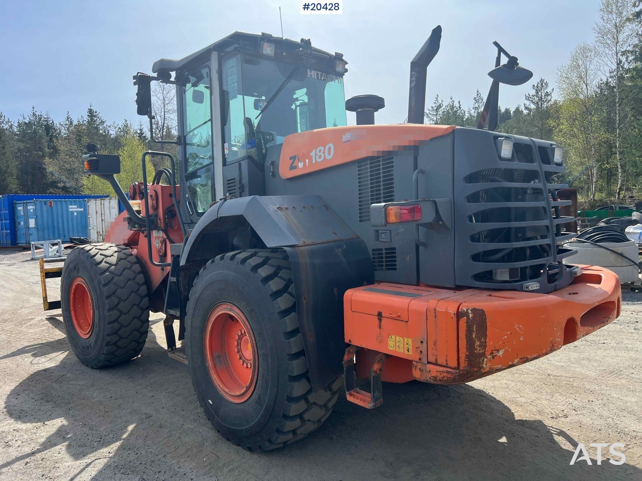 Hitachi ZW 180 - Gumikerekes homlokrakodó: 1 kép. Hitachi ZW 180 - Gumikerekes homlokrakodó: 1 kép.