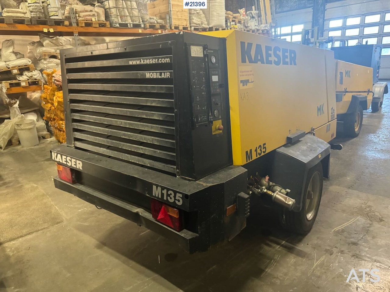 Kaeser M135 - Légkompresszor: 3 kép. Kaeser M135 - Légkompresszor: 3 kép.