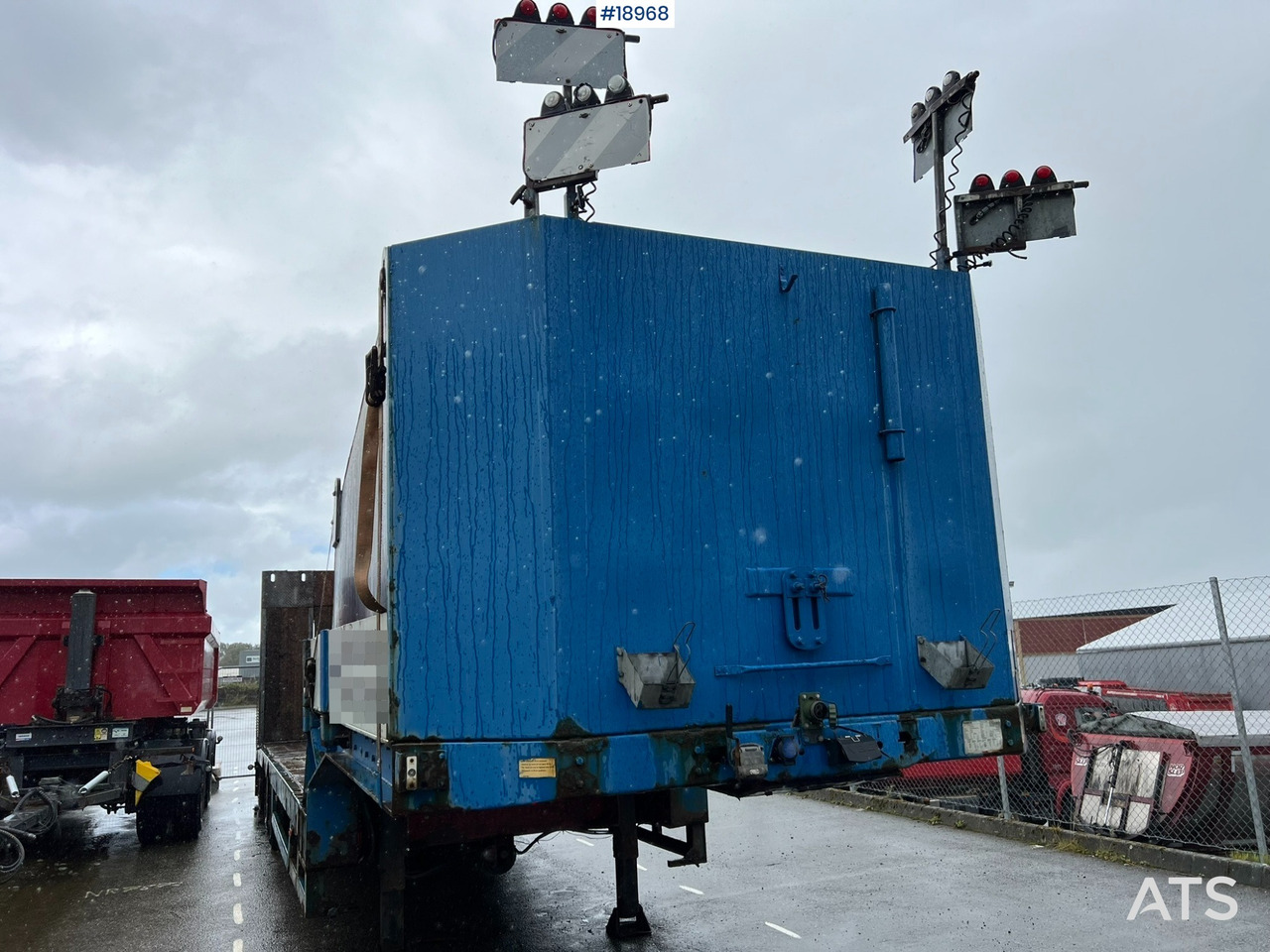 Kel-berg Maskinhenger m/ Hydraulisk kjørebru - Félpótkocsi autószállító: 2 kép. Kel-berg Maskinhenger m/ Hydraulisk kjørebru - Félpótkocsi autószállító: 2 kép.