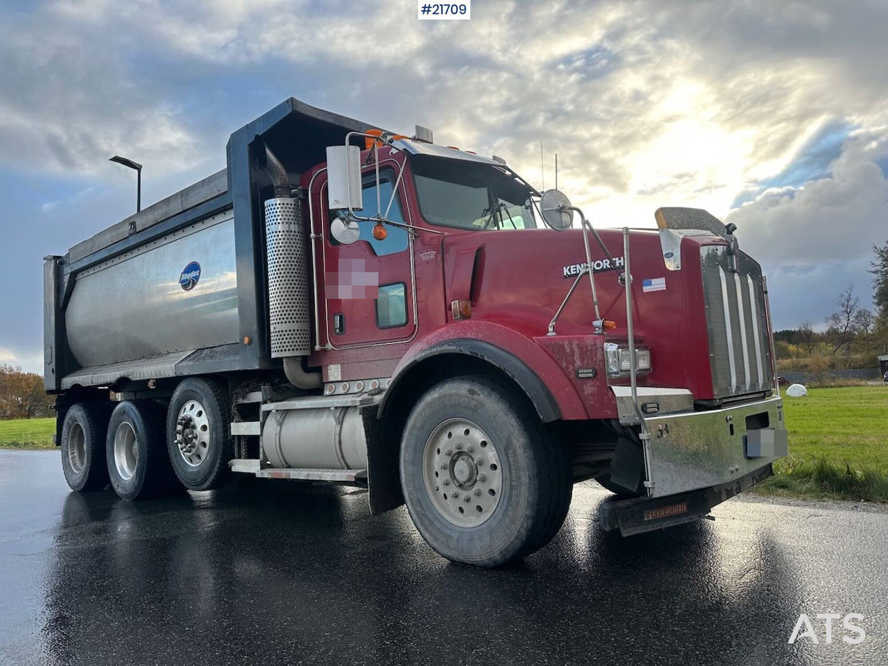 Kenworth 2005 KENWORTH T800 tippbil 8x4 m/ Rhodes påbygg, kompressor, vibrator i kassen. Høy lasteevne! SE VIDEO. - Billenőplatós teherautó: 4 kép. Kenworth 2005 KENWORTH T800 tippbil 8x4 m/ Rhodes påbygg, kompressor, vibrator i kassen. Høy lasteevne! SE VIDEO. - Billenőplatós teherautó: 4 kép.