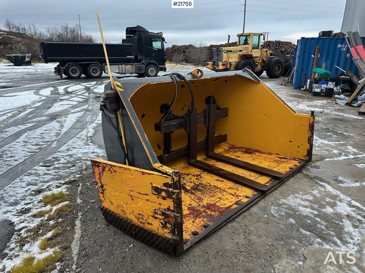 Klappvingeskuffe til hjullaster - Rakodókanál: 2 kép. Klappvingeskuffe til hjullaster - Rakodókanál: 2 kép.