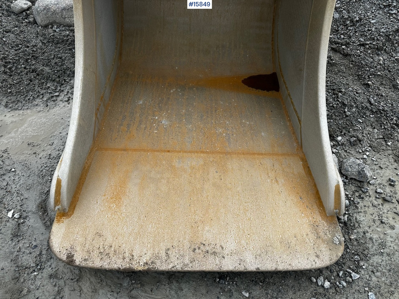 Klepp Mek Graveskuffe m/ S70 feste - Kotró kanál - Építőipari gépek: 2 kép. Klepp Mek Graveskuffe m/ S70 feste - Kotró kanál - Építőipari gépek: 2 kép.