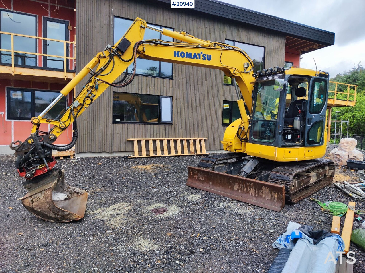 Komatsu PC78US-10 - Lánctalpas kotró: 1 kép. Komatsu PC78US-10 - Lánctalpas kotró: 1 kép.