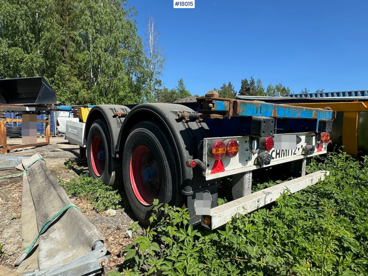Krone containerhenger - Félpótkocsi cserefelépítményes: 3 kép. Krone containerhenger - Félpótkocsi cserefelépítményes: 3 kép.