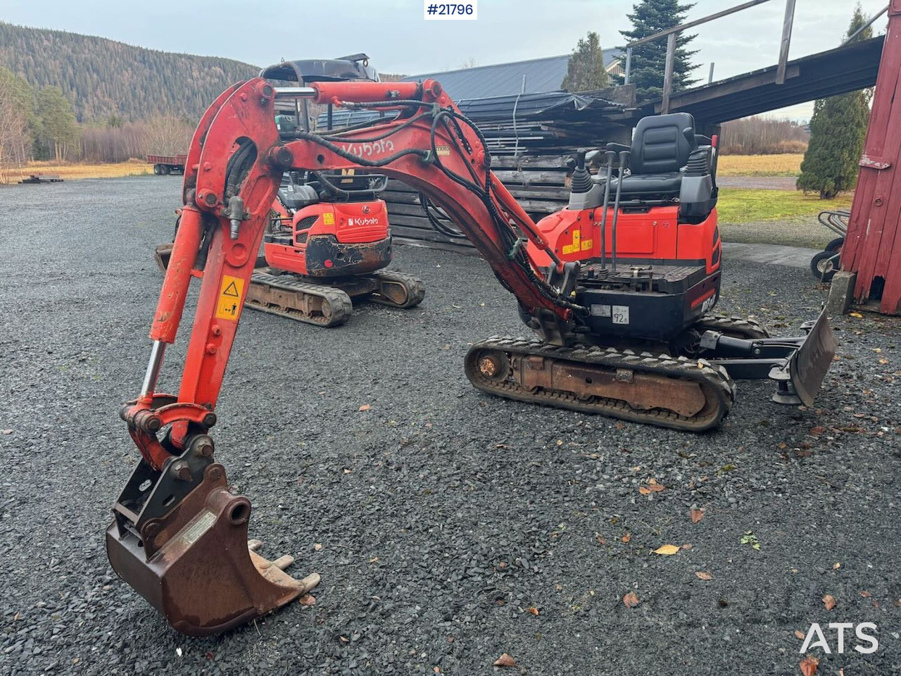 Kubota U17-3a Beltegraver m/ pusseskuffe. Spesialbygd for flytting med hellikopter. - Minikotró: 4 kép. Kubota U17-3a Beltegraver m/ pusseskuffe. Spesialbygd for flytting med hellikopter. - Minikotró: 4 kép.