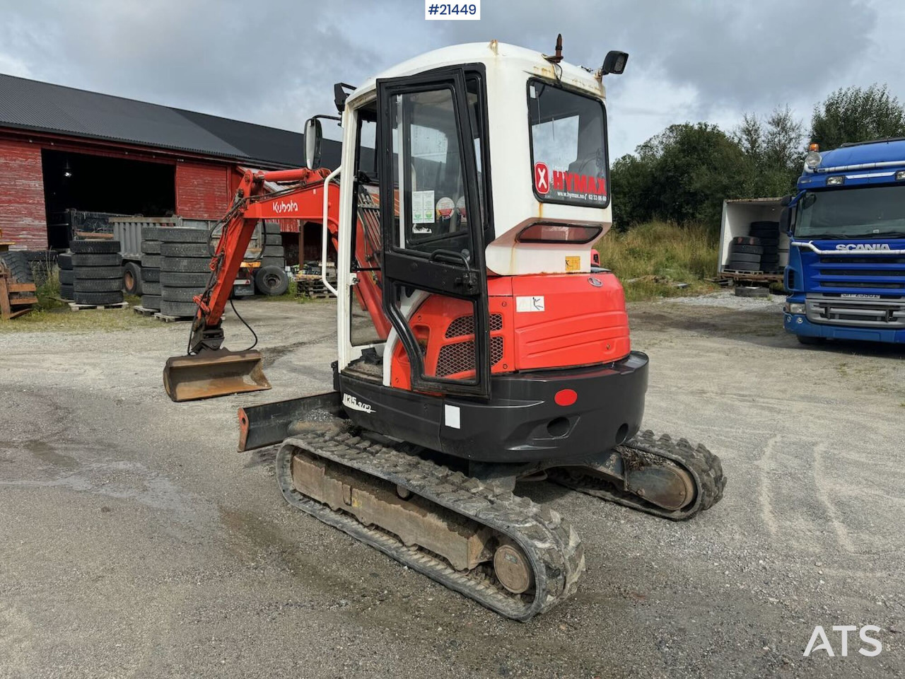 Kubota U35-3 - Minikotró: 3 kép. Kubota U35-3 - Minikotró: 3 kép.