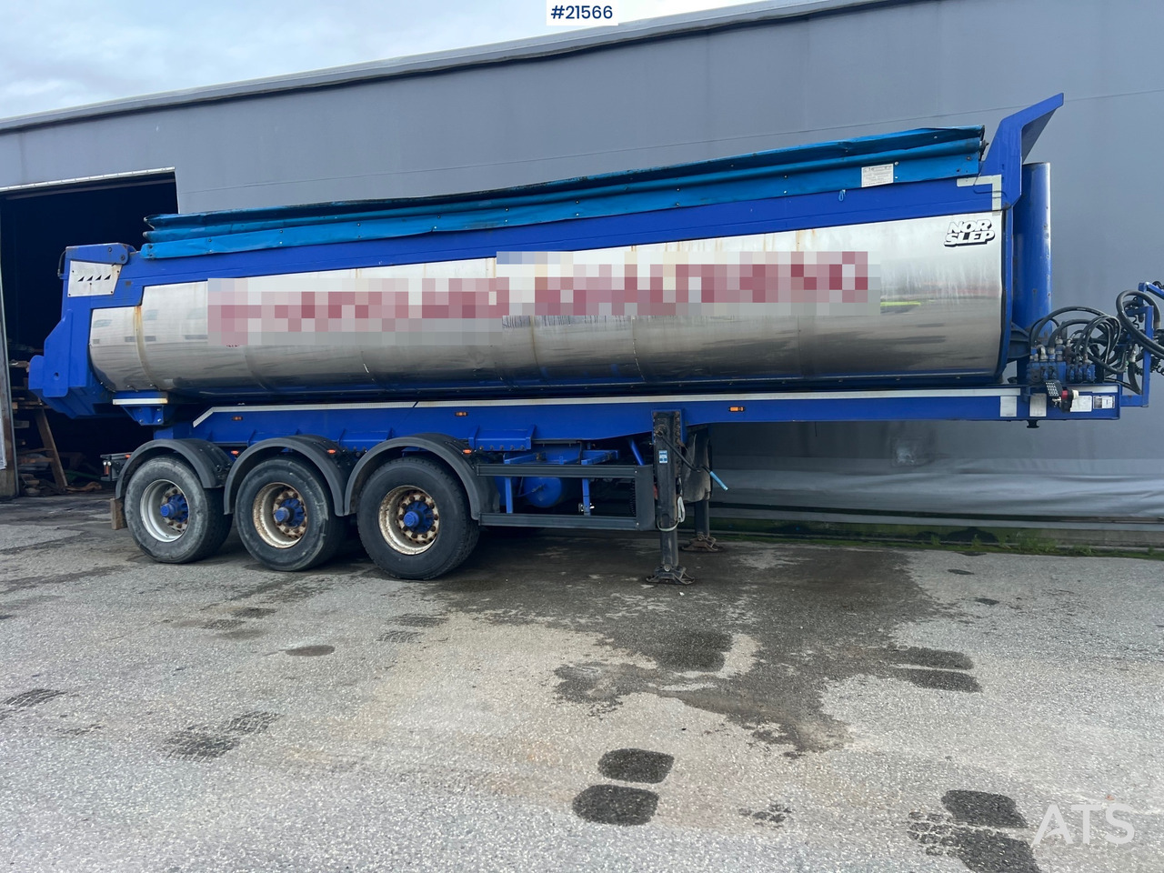 Langendorf 3 akslet asfaltsemi m/ Hydraulsik kapell - Pótkocsi billenőplatós: 2 kép. Langendorf 3 akslet asfaltsemi m/ Hydraulsik kapell - Pótkocsi billenőplatós: 2 kép.