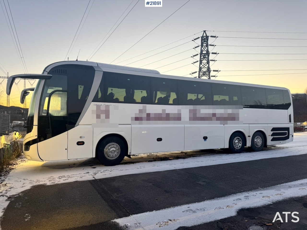 MAN 2018 MAN Lion`s Coach Turbuss. 55 seter! - Távolsági busz: 5 kép. MAN 2018 MAN Lion`s Coach Turbuss. 55 seter! - Távolsági busz: 5 kép.