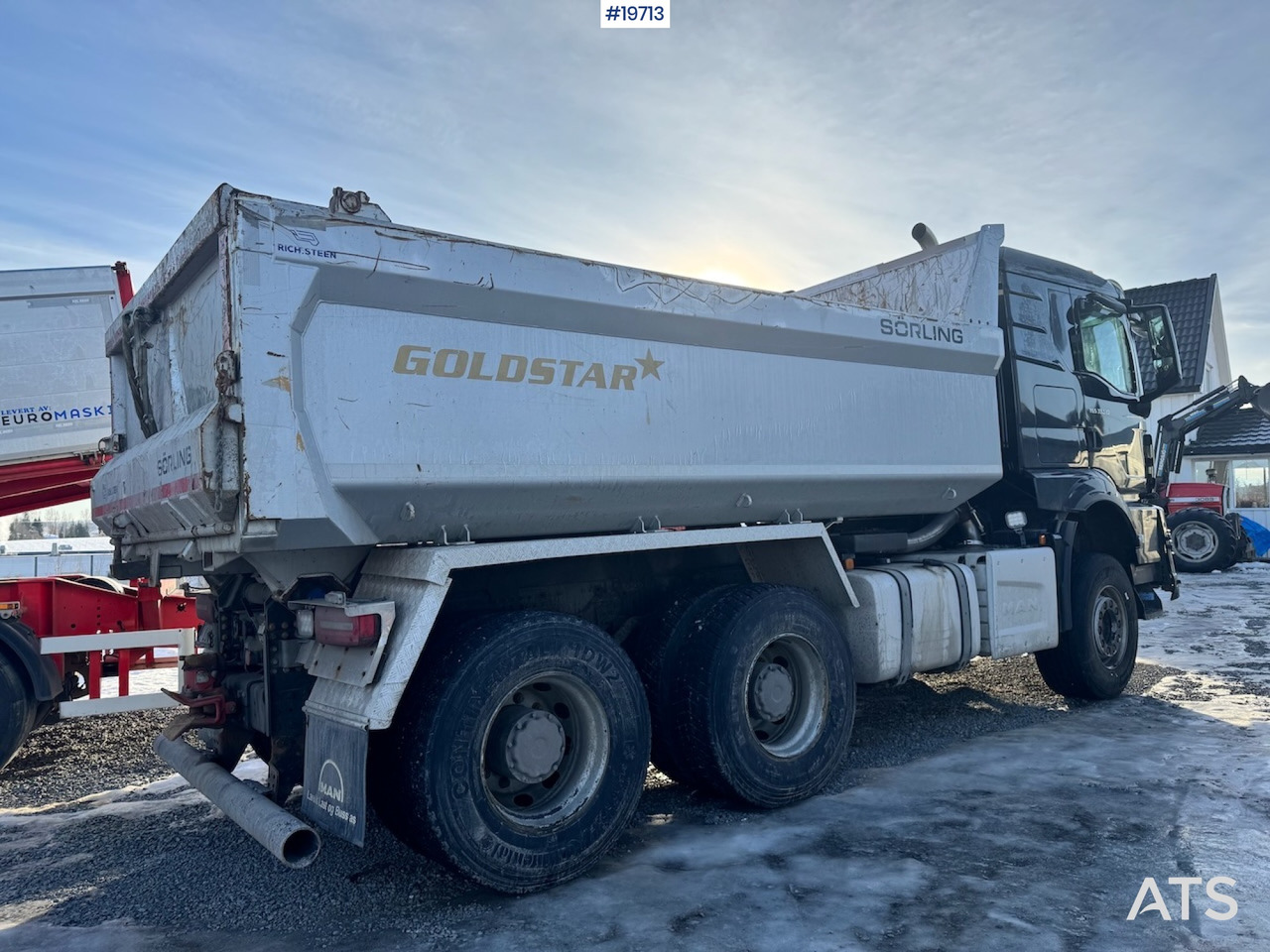 MAN TGS 33.510 - Billenőplatós teherautó: 3 kép. MAN TGS 33.510 - Billenőplatós teherautó: 3 kép.