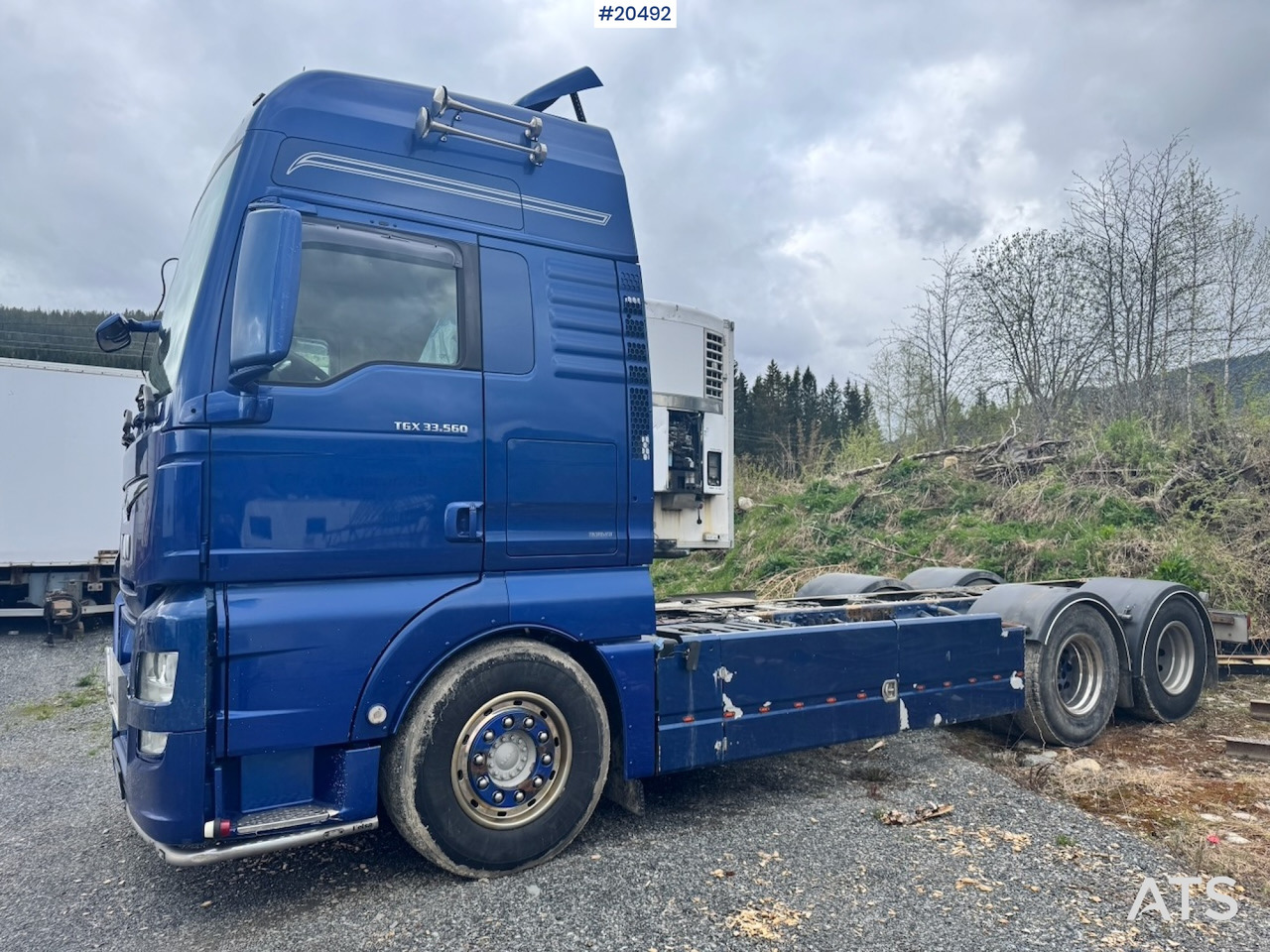 MAN TGX 33.560 - Alvaz teherautó: 2 kép. MAN TGX 33.560 - Alvaz teherautó: 2 kép.