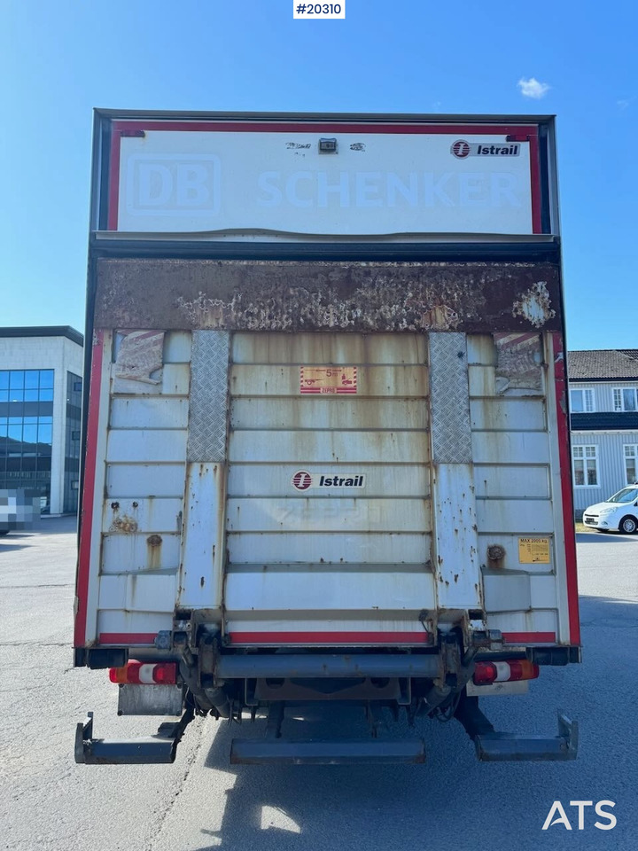 Mercedes Atego 1524 - Dobozos felépítményű teherautó: 5 kép. Mercedes Atego 1524 - Dobozos felépítményű teherautó: 5 kép.
