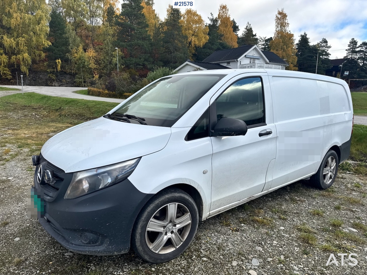 Mercedes-Benz VITO - Furgon: 2 kép. Mercedes-Benz VITO - Furgon: 2 kép.