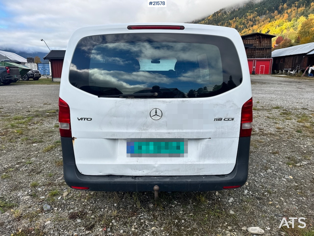 Mercedes-Benz VITO - Furgon: 5 kép. Mercedes-Benz VITO - Furgon: 5 kép.