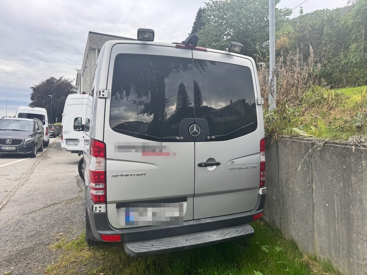 Mercedes Sprinter 316 - Minibusz, Kisbusz: 5 kép. Mercedes Sprinter 316 - Minibusz, Kisbusz: 5 kép.