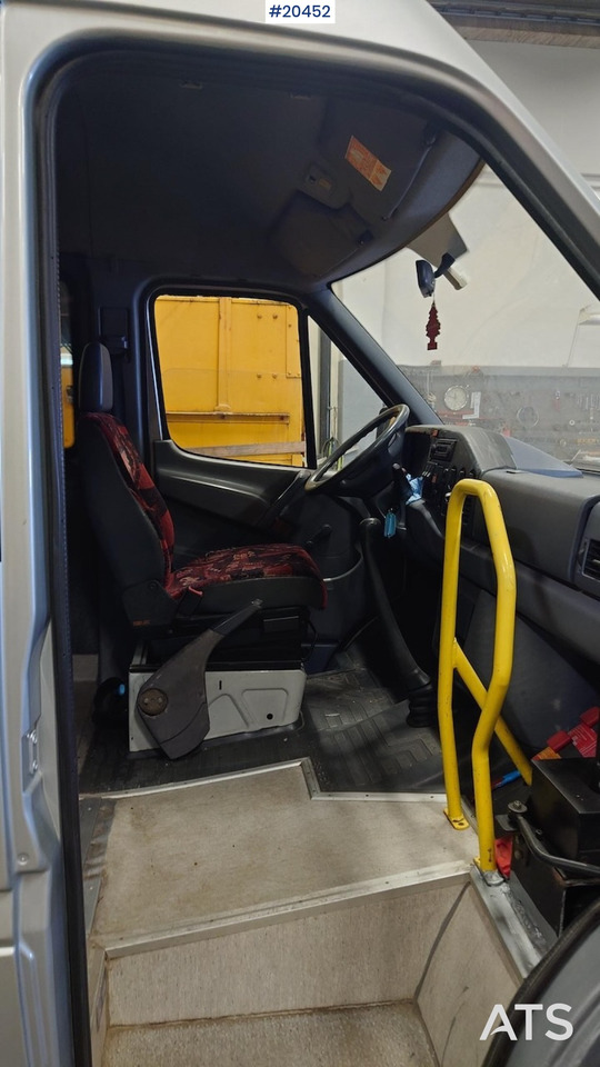Mercedes sprinter 312 - Minibusz, Kisbusz: 5 kép. Mercedes sprinter 312 - Minibusz, Kisbusz: 5 kép.