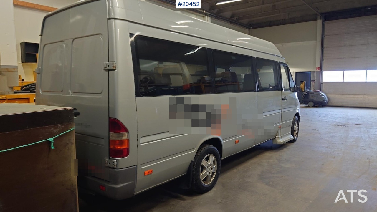 Mercedes sprinter 312 - Minibusz, Kisbusz: 4 kép. Mercedes sprinter 312 - Minibusz, Kisbusz: 4 kép.