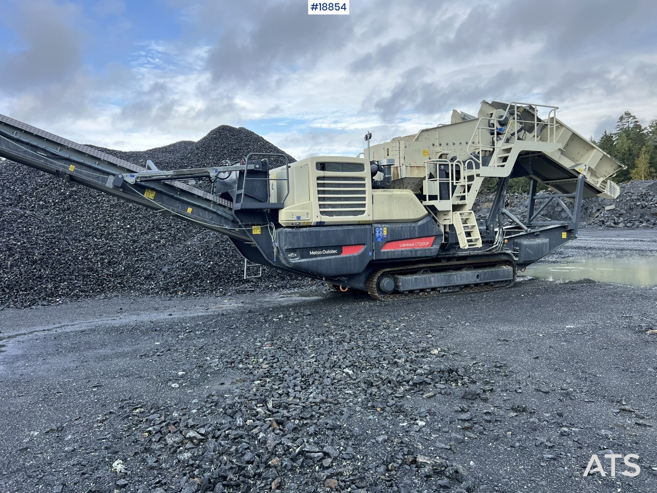 Metso LokoTrack LT 220GP Konknuser m/ Forsikt - Mobil törőgép: 2 kép. Metso LokoTrack LT 220GP Konknuser m/ Forsikt - Mobil törőgép: 2 kép.