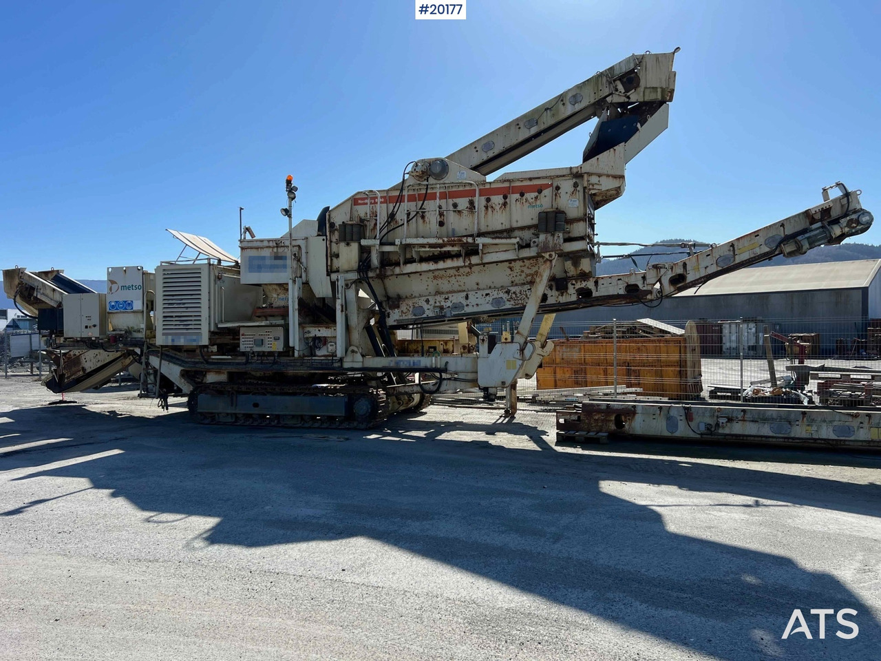 Metso Lokotrack - Mobil törőgép: 3 kép. Metso Lokotrack - Mobil törőgép: 3 kép.