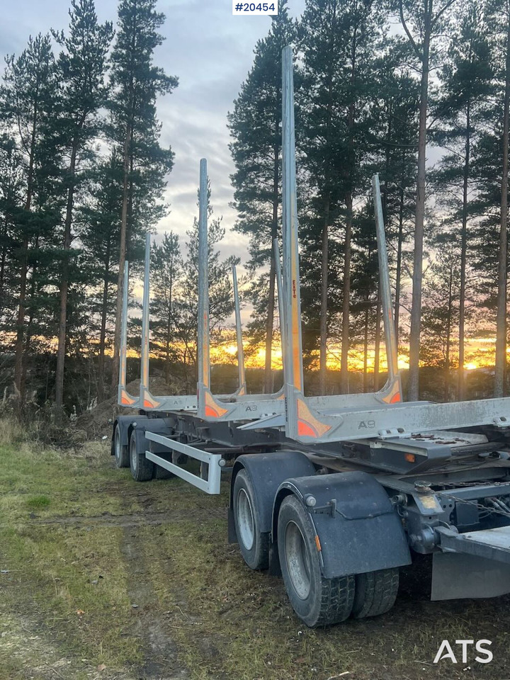 Mjølby Mjøby Tømmerhenger - Rönkszállító pótkocsi: 4 kép. Mjølby Mjøby Tømmerhenger - Rönkszállító pótkocsi: 4 kép.