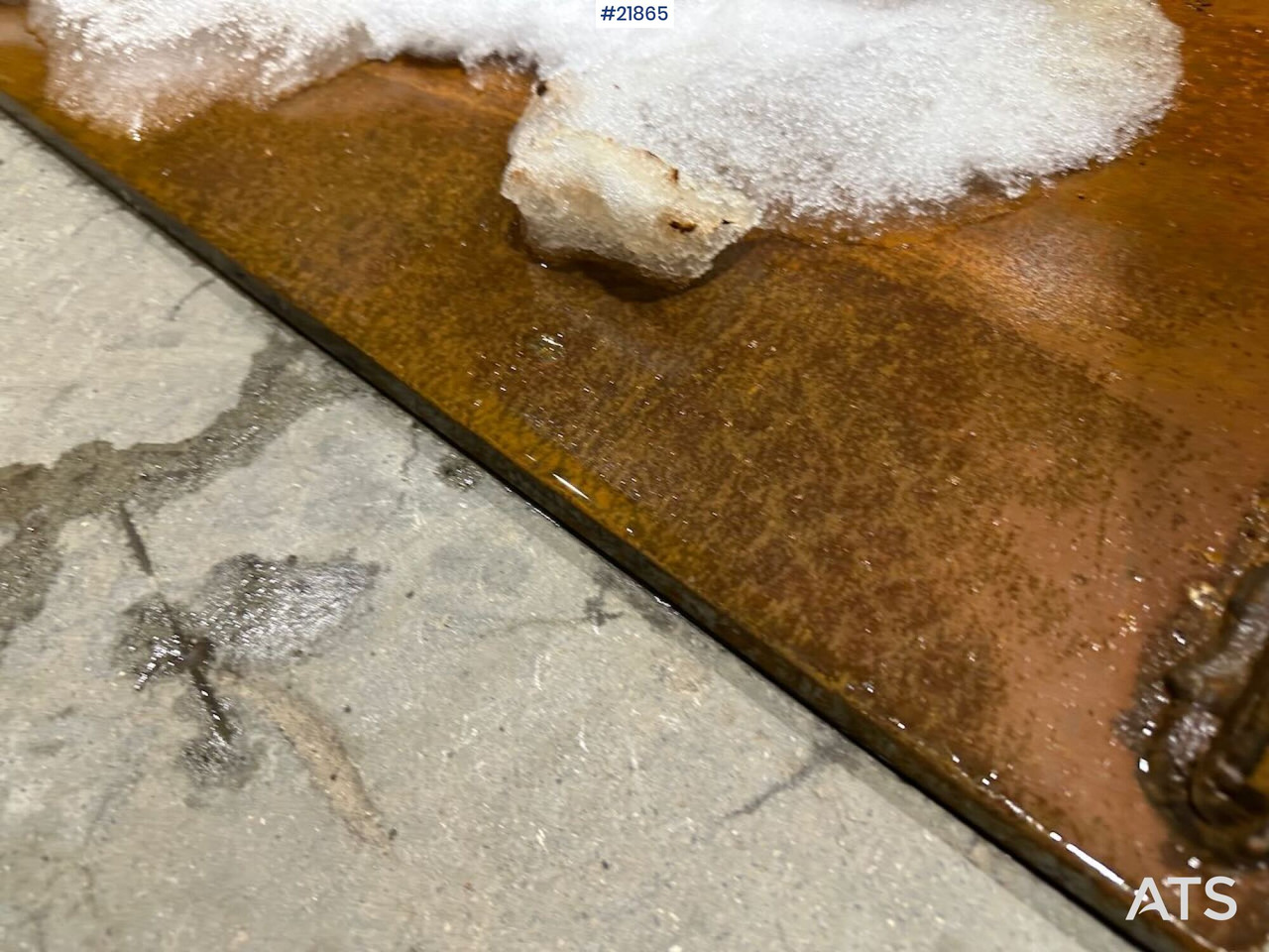 Mustang 220R kompaktlaster m/planeringskuffe og pallegafler - Mini homlokrakodó: 4 kép. Mustang 220R kompaktlaster m/planeringskuffe og pallegafler - Mini homlokrakodó: 4 kép.