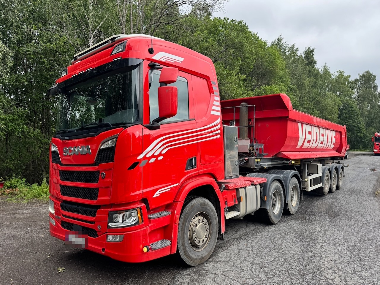 Scania R650 - Nyergesvontató: 1 kép. Scania R650 - Nyergesvontató: 1 kép.