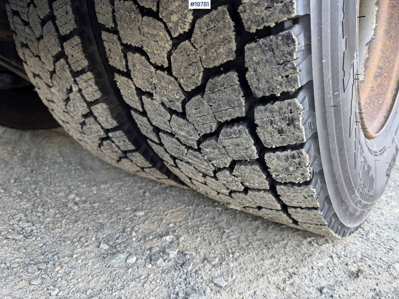 Nyergesvontató Volvo FH 540: 32 kép.