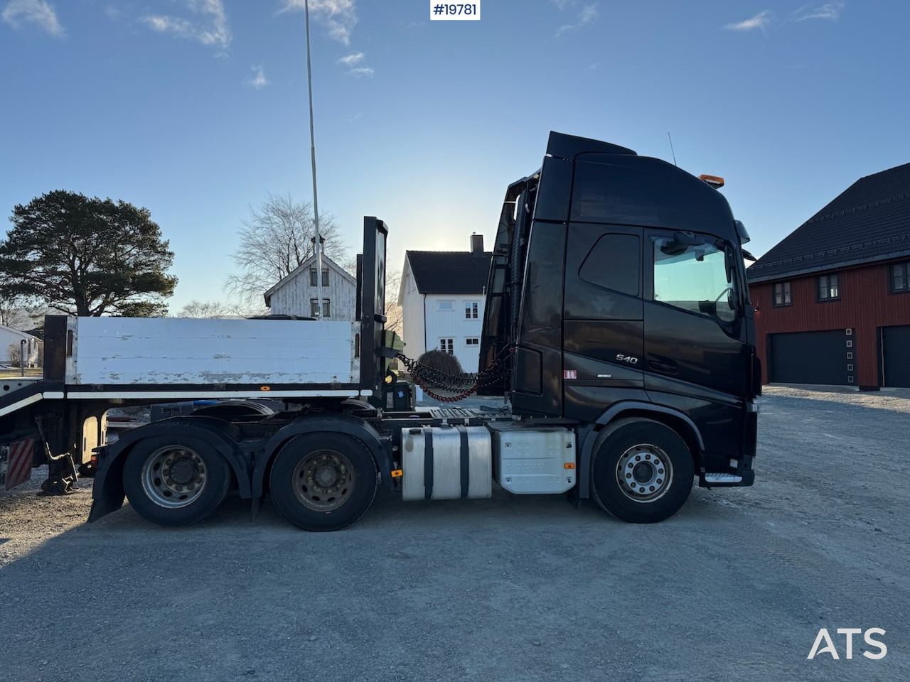 Nyergesvontató Volvo FH 540: 8 kép.