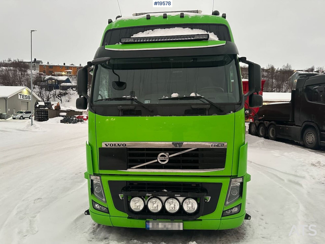 Volvo Fh 16 - Nyergesvontató: 3 kép. Volvo Fh 16 - Nyergesvontató: 3 kép.