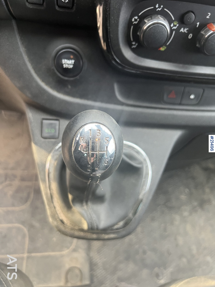 Opel VIVARO lízing Opel VIVARO: 27 kép.