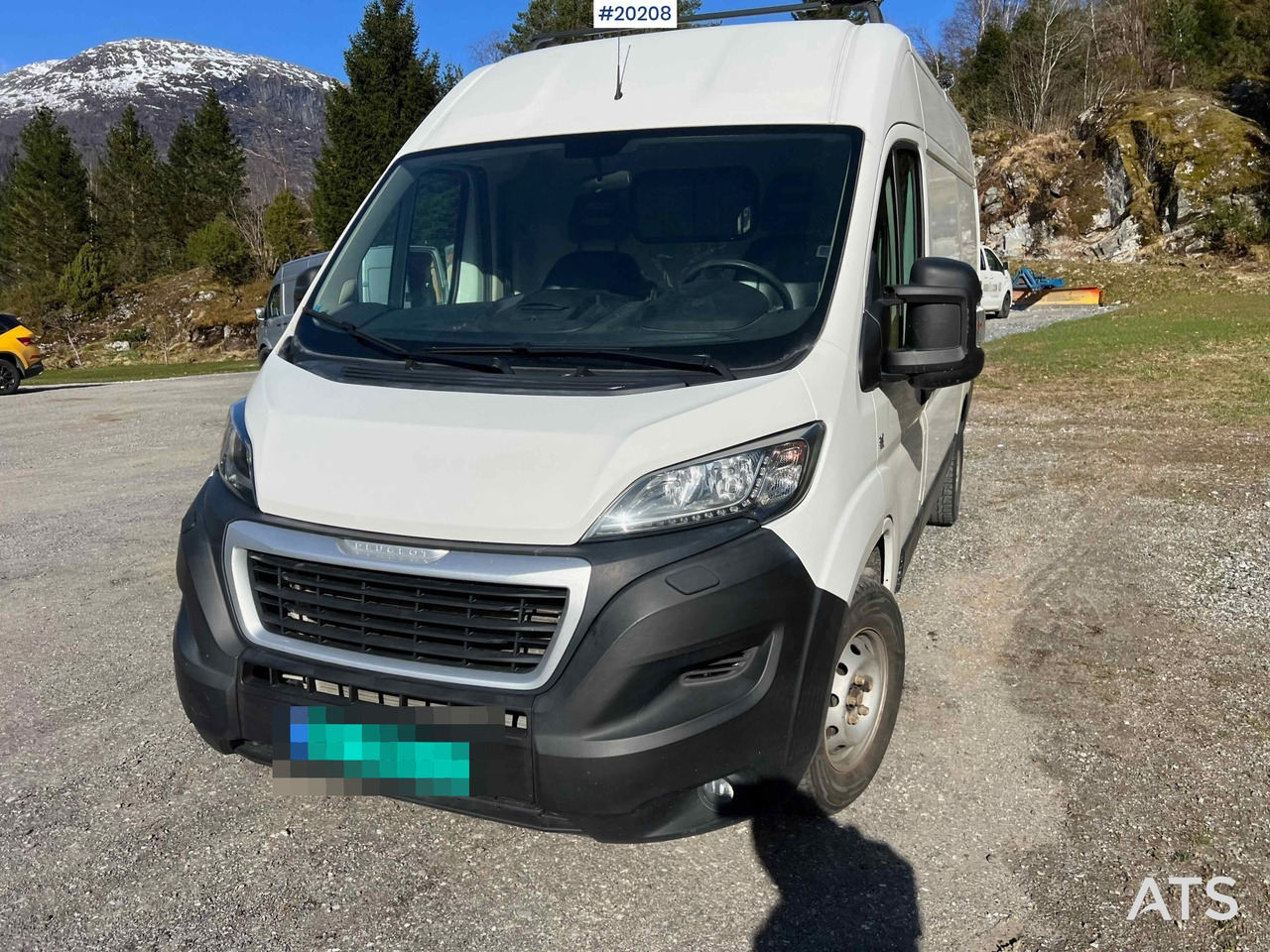 PEUGEOT Boxer - Furgon: 3 kép. PEUGEOT Boxer - Furgon: 3 kép.