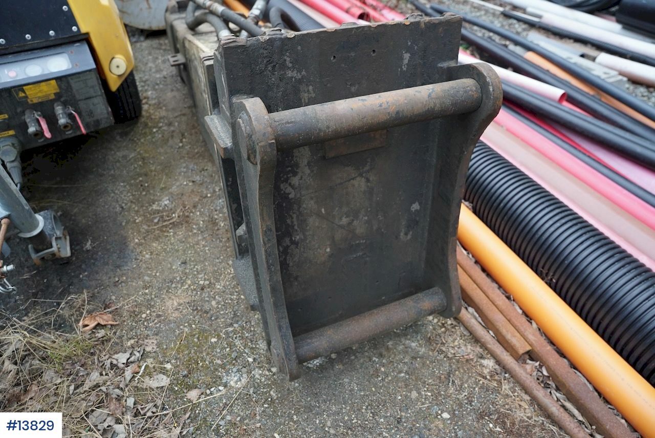 Pigghammer Pigghammer med 70 feste - Hidraulikus törőfej: 2 kép. Pigghammer Pigghammer med 70 feste - Hidraulikus törőfej: 2 kép.