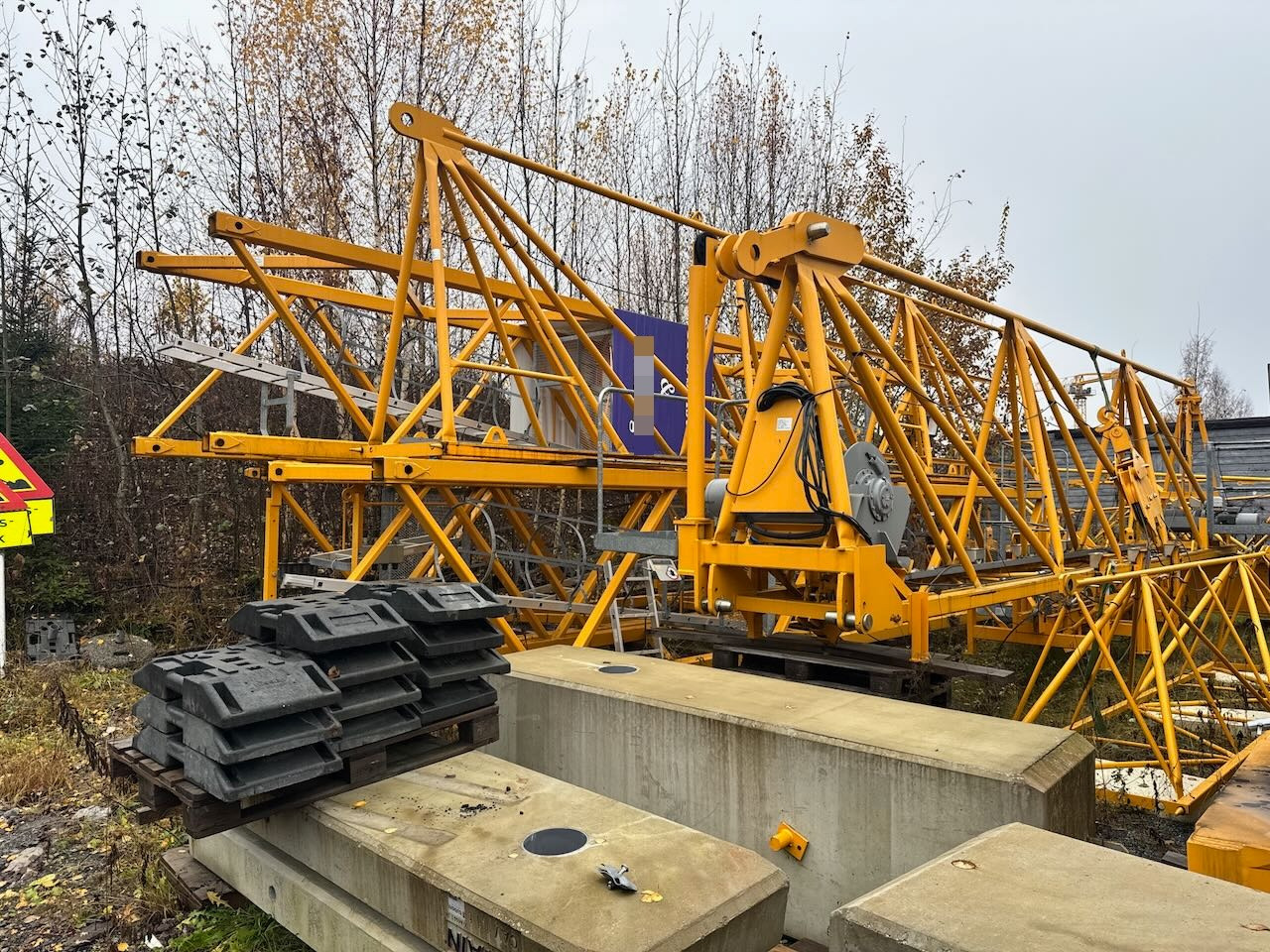 Potain MDT 109 2C Tårnkran - Toronydaru: 2 kép. Potain MDT 109 2C Tårnkran - Toronydaru: 2 kép.