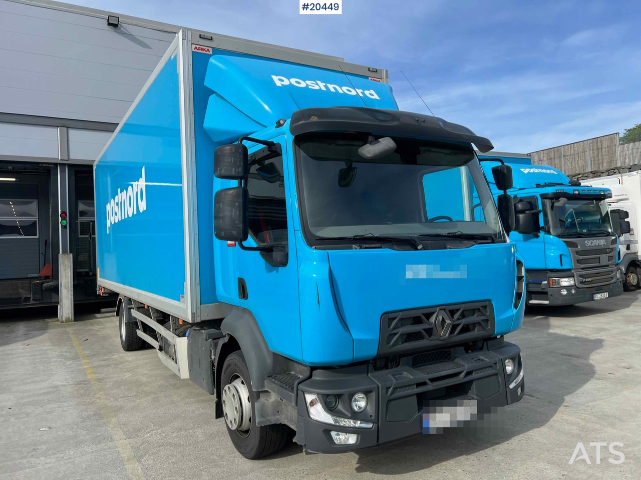 Renault D250 - Dobozos felépítményű teherautó: 4 kép. Renault D250 - Dobozos felépítményű teherautó: 4 kép.