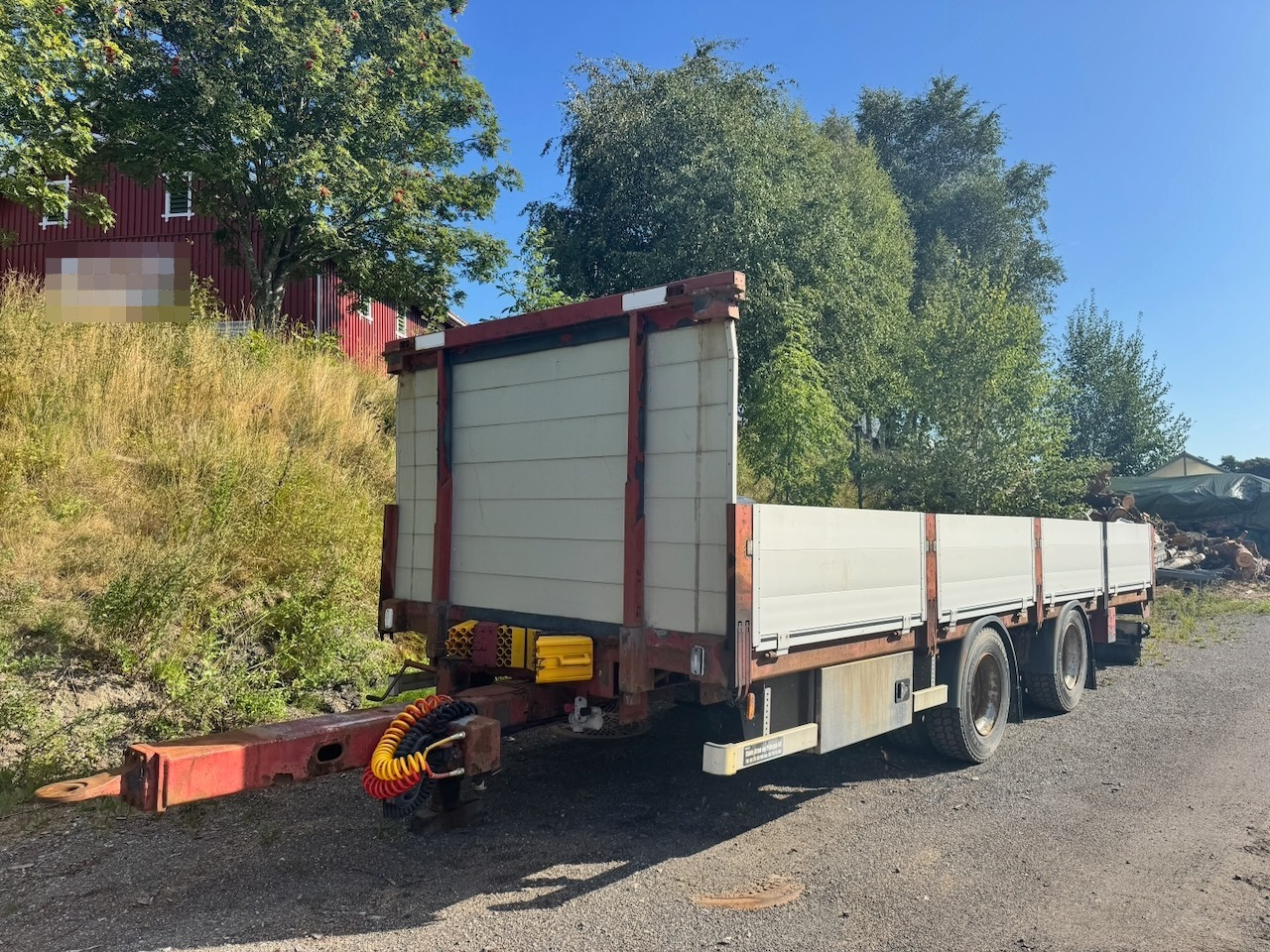 Renders Plankjerre - Platós pótkocsi: 1 kép. Renders Plankjerre - Platós pótkocsi: 1 kép.
