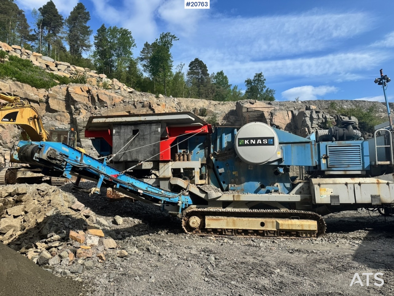 Sandvik 1208 knuser - Törőgép: 2 kép. Sandvik 1208 knuser - Törőgép: 2 kép.