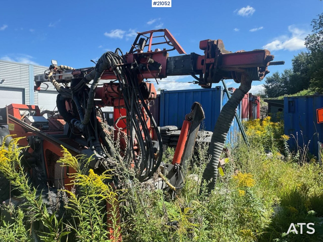 Sandvik DC302R - Fúrógép: 5 kép. Sandvik DC302R - Fúrógép: 5 kép.