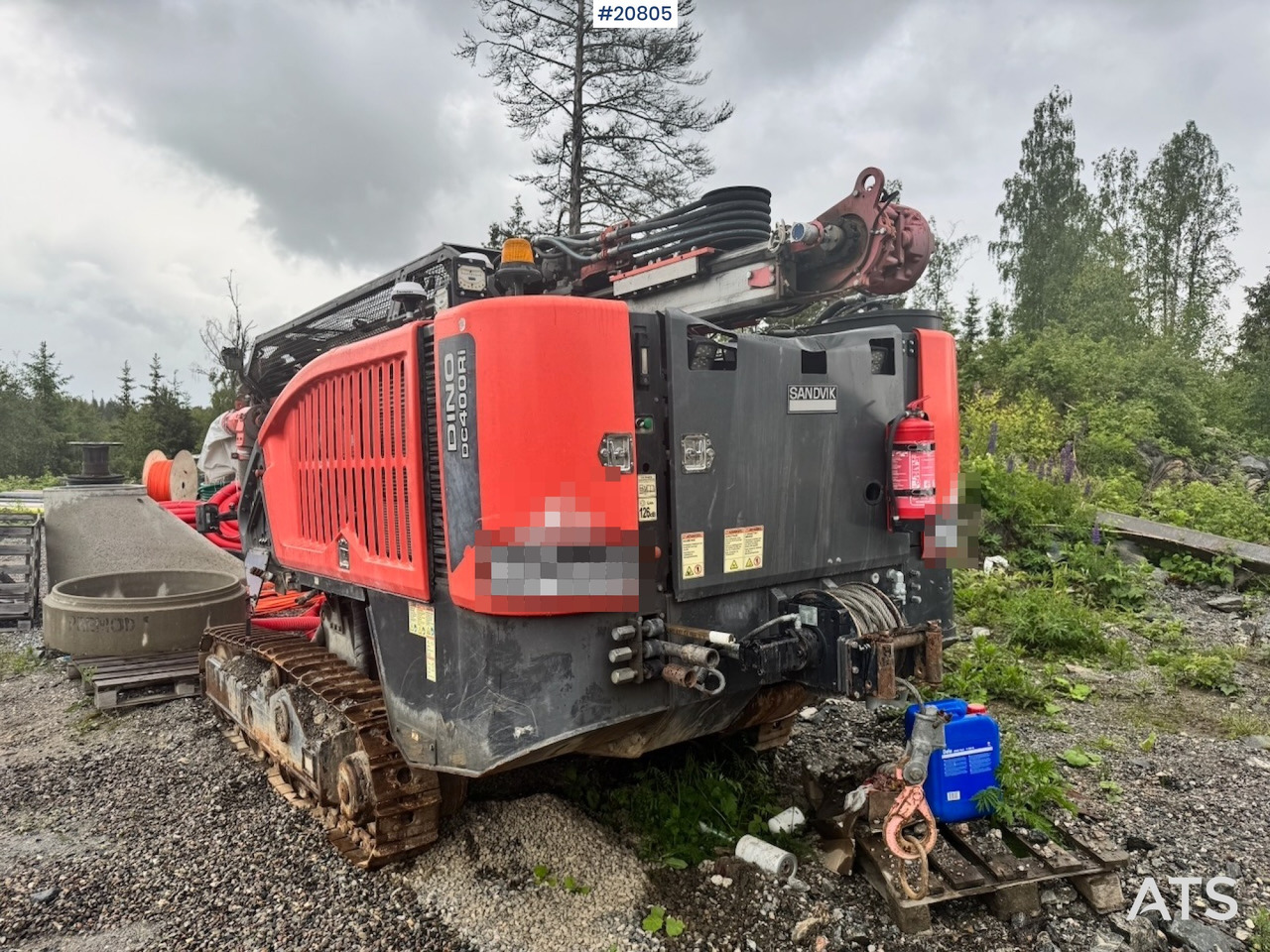 Sandvik Dino DC400RI - Fúrógép: 3 kép. Sandvik Dino DC400RI - Fúrógép: 3 kép.