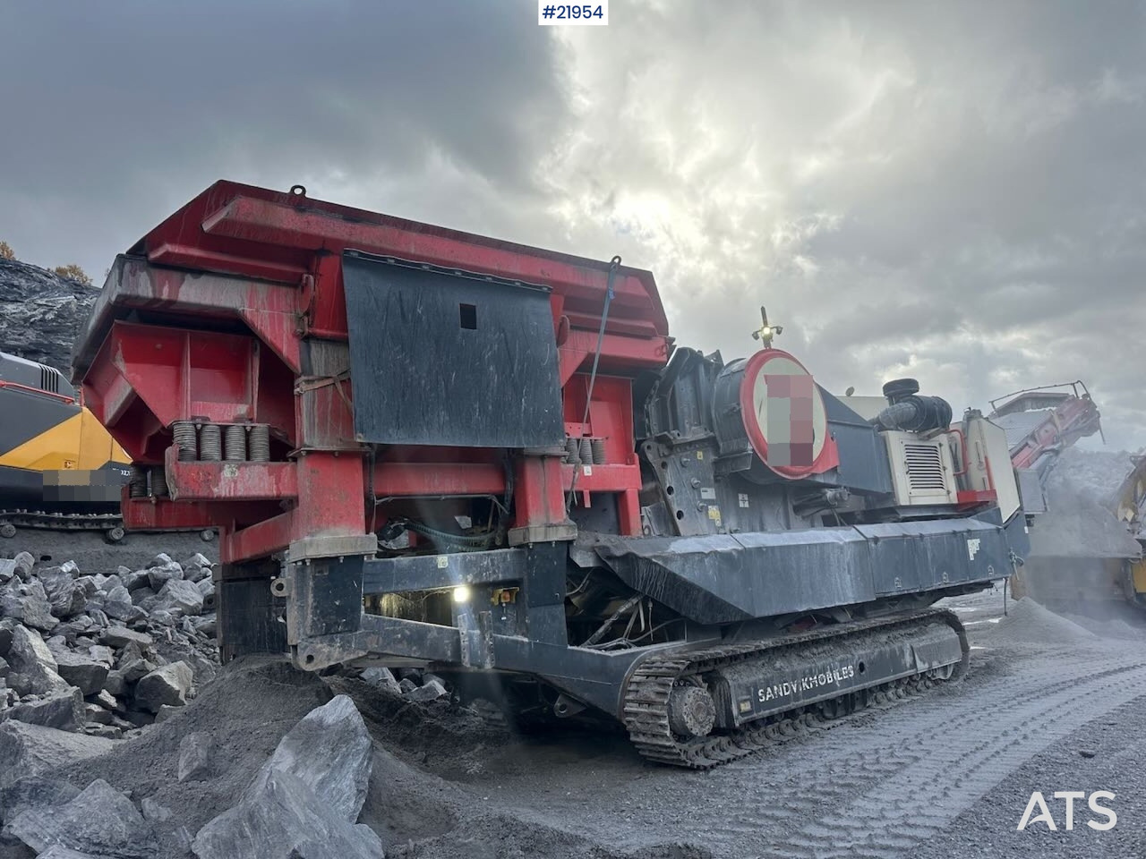 Sandvik UJ440i kjeftknuser. SE VIDEO. - Pofás törő: 3 kép. Sandvik UJ440i kjeftknuser. SE VIDEO. - Pofás törő: 3 kép.