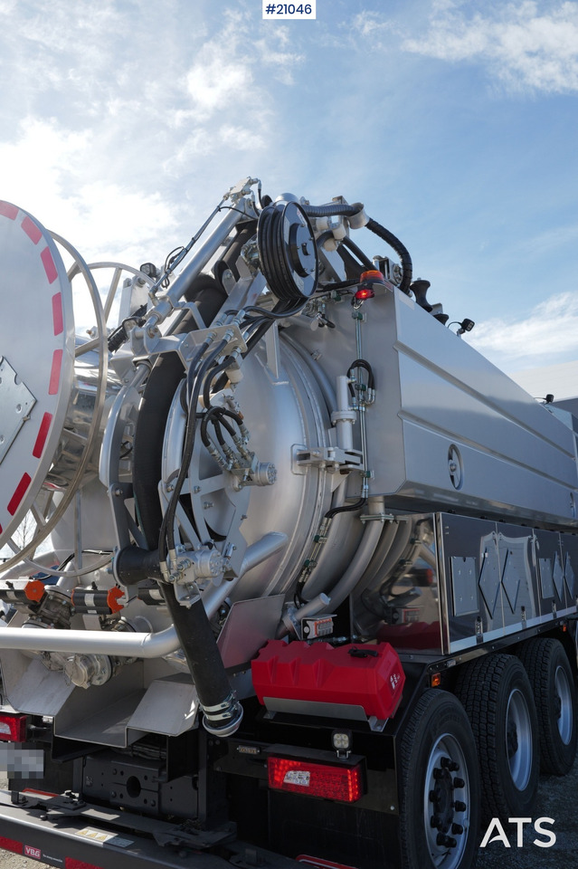 Scania G500 8x4 ADR Suge-Spylebil - Szippantós autó: 4 kép. Scania G500 8x4 ADR Suge-Spylebil - Szippantós autó: 4 kép.