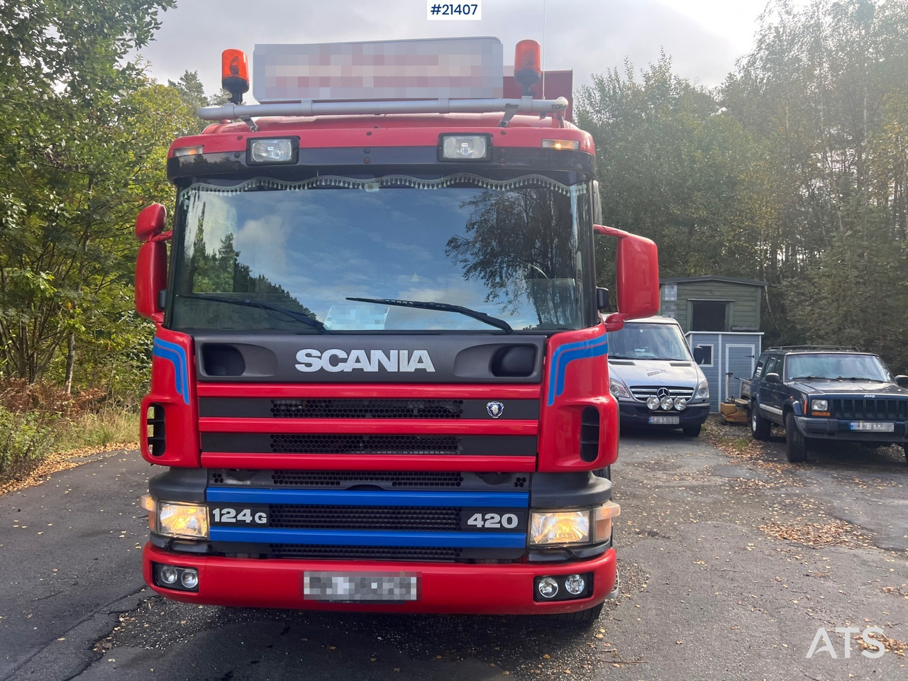 Scania P124G - Billenőplatós teherautó: 4 kép. Scania P124G - Billenőplatós teherautó: 4 kép.