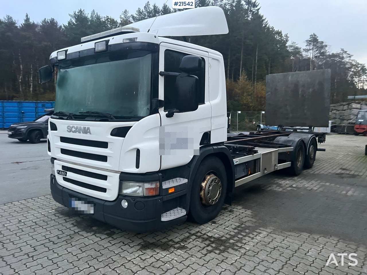 Scania P420 6x2 chassi m/ lift Rep.Objekt - Alvaz teherautó: 2 kép. Scania P420 6x2 chassi m/ lift Rep.Objekt - Alvaz teherautó: 2 kép.